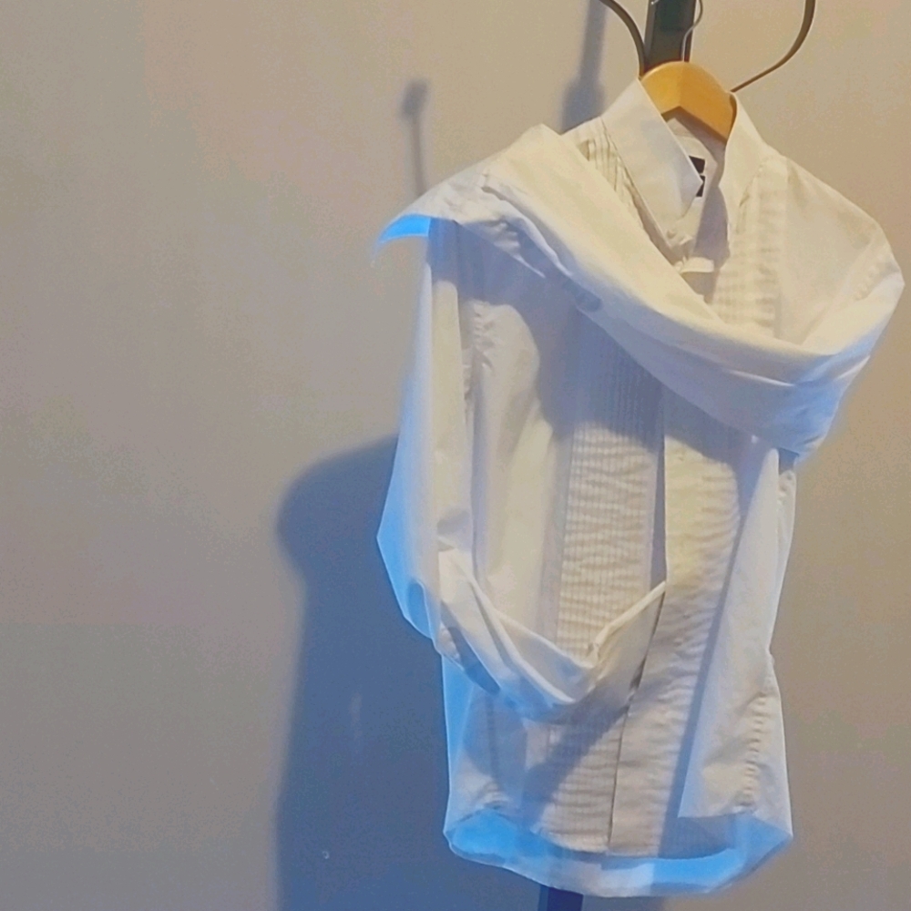 Shirt - Picture 5 of 5